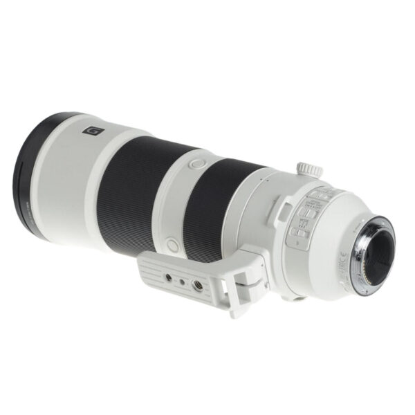 Sony FE 200-600mm f/5.6-6.3 G OSS Lens (SEL200600G)
