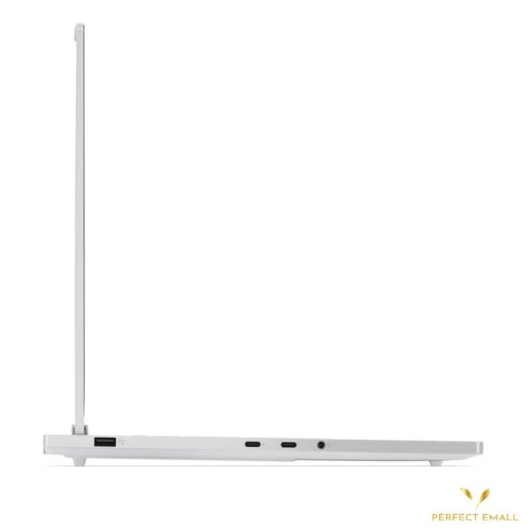 Lenovo Legion 7 16IAX10 – Intel Core i9-13980HX | 16" WQXGA | 32GB RAM | 2TB SSD | RTX 5070 | White | No OS